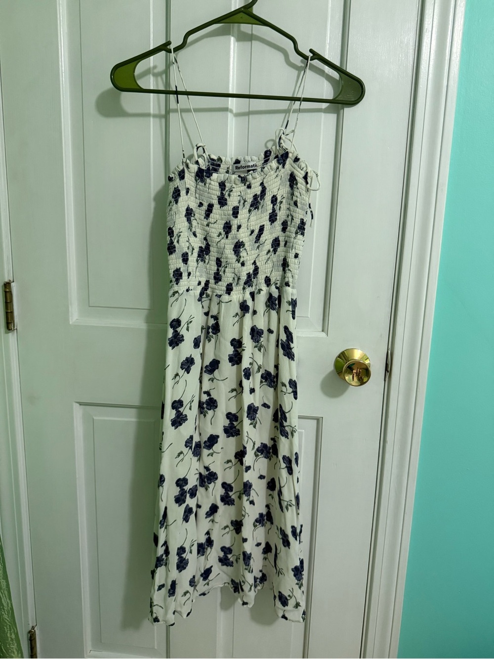 Reformation White and Blue Floral Midi Dress Size 4